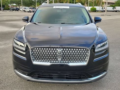 Certified 2022 Lincoln Nautilus FWD w/ Premium Package image 8