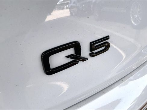 Used 2025 Audi Q5 2.0T Premium Plus w/ Premium Plus Package AWD/4WD image 31