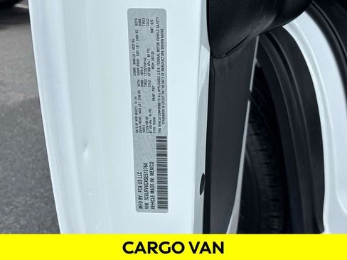 Used 2025 RAM ProMaster 2500 w/ Convenience Group FWD image 32