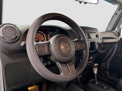 Used 2015 Jeep Wrangler Unlimited Sport AWD/4WD image 10