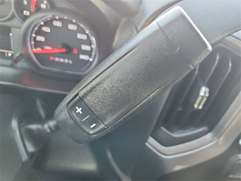 Used 2023 Chevrolet Silverado 1500 Custom image 15