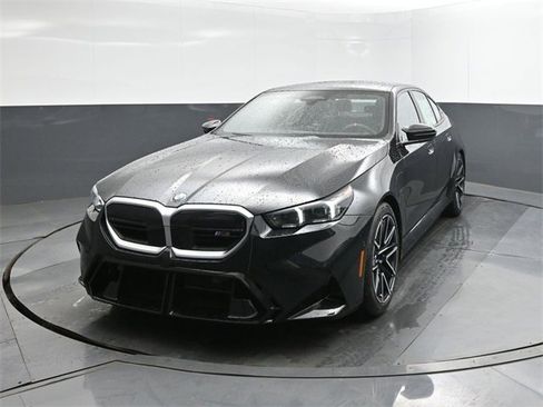 New 2026 BMW M5 image 30