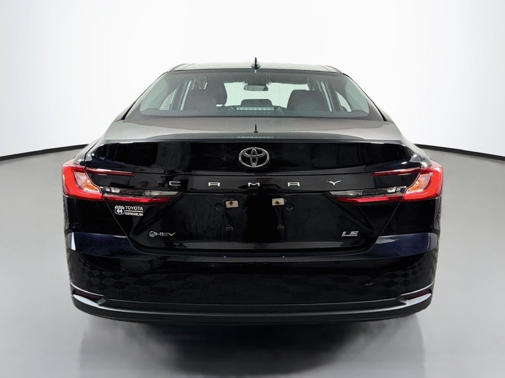 Used 2025 Toyota Camry LE FWD image 7