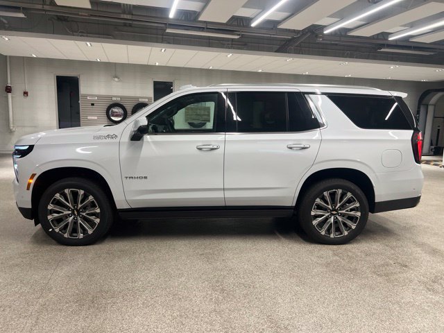 New 2026 Chevrolet Tahoe High Country AWD/4WD image 8