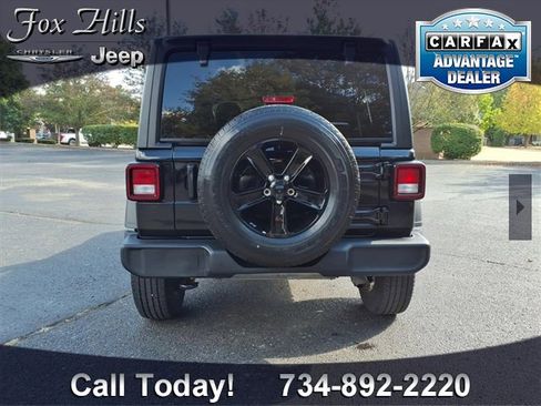 Used 2022 Jeep Wrangler Unlimited Sport image 7