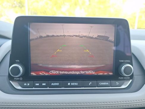 Certified 2023 Nissan Rogue SV FWD image 20