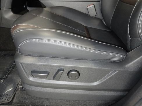 New 2026 Nissan Armada SL w/ Captain's Chari Seat Package image 16