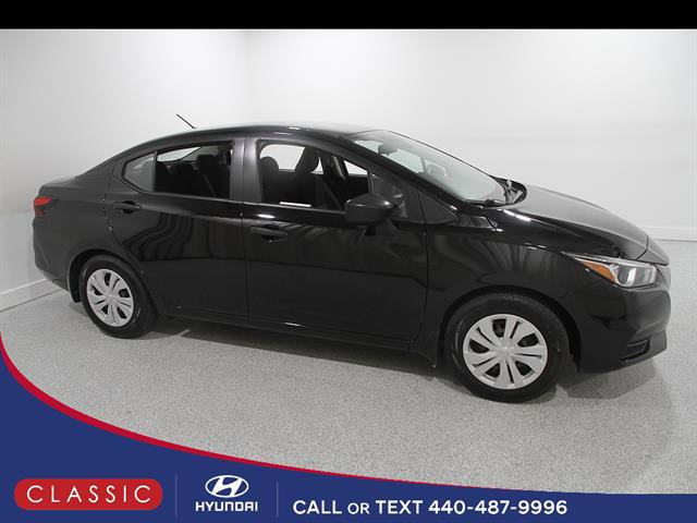 Used 2021 Nissan Versa S FWD image 1