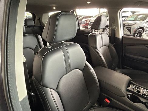 Used 2024 Honda Pilot EX-L image 38