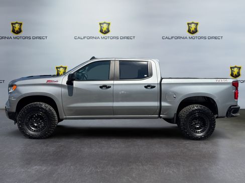 Used 2025 Chevrolet Silverado 1500 LT Trail Boss AWD/4WD image 2