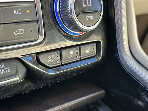 Used 2022 GMC Yukon Denali image 26