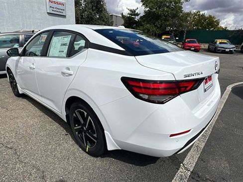New 2025 Nissan Sentra SV image 6