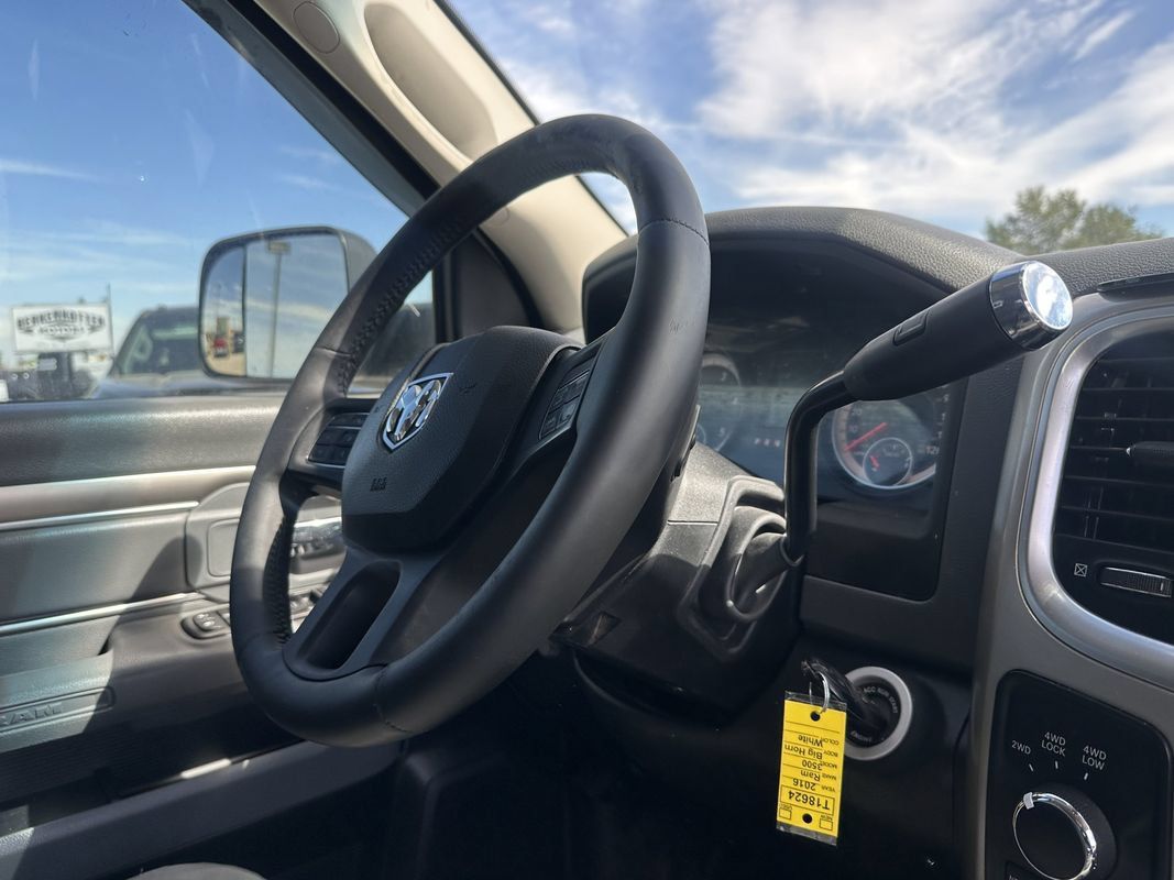 Used 2016 RAM 3500 Big Horn AWD/4WD image 18