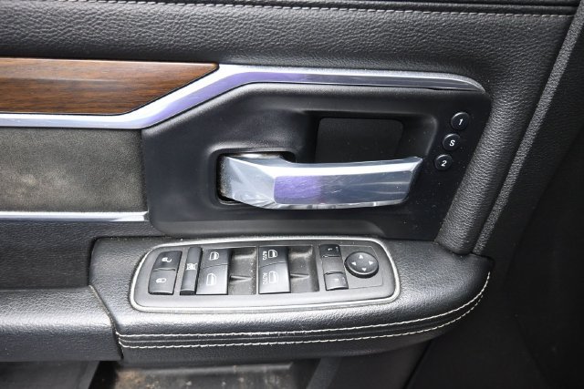 Used 2022 RAM 2500 Laramie AWD/4WD image 16