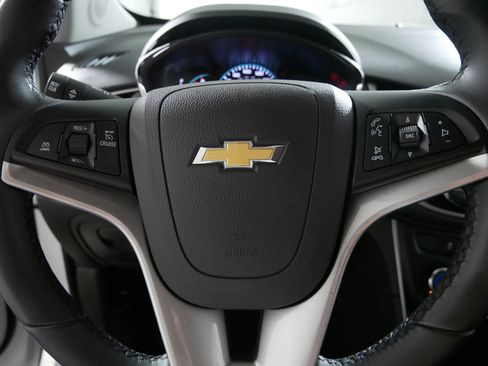 Certified 2019 Chevrolet Trax LT w/ Driver Confidence Package AWD/4WD image 25