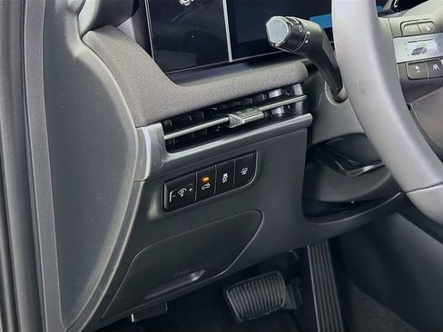 New 2026 Hyundai Santa Cruz Limited AWD/4WD image 11