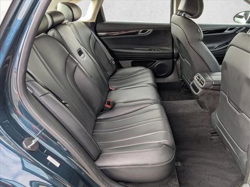 Used 2023 Genesis G80 2.5T image 19