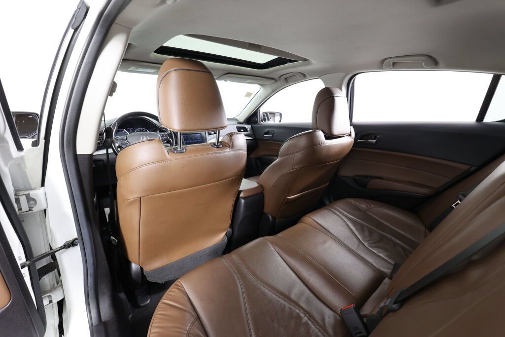 Used 2020 Acura ILX w/ Premium Package FWD image 14