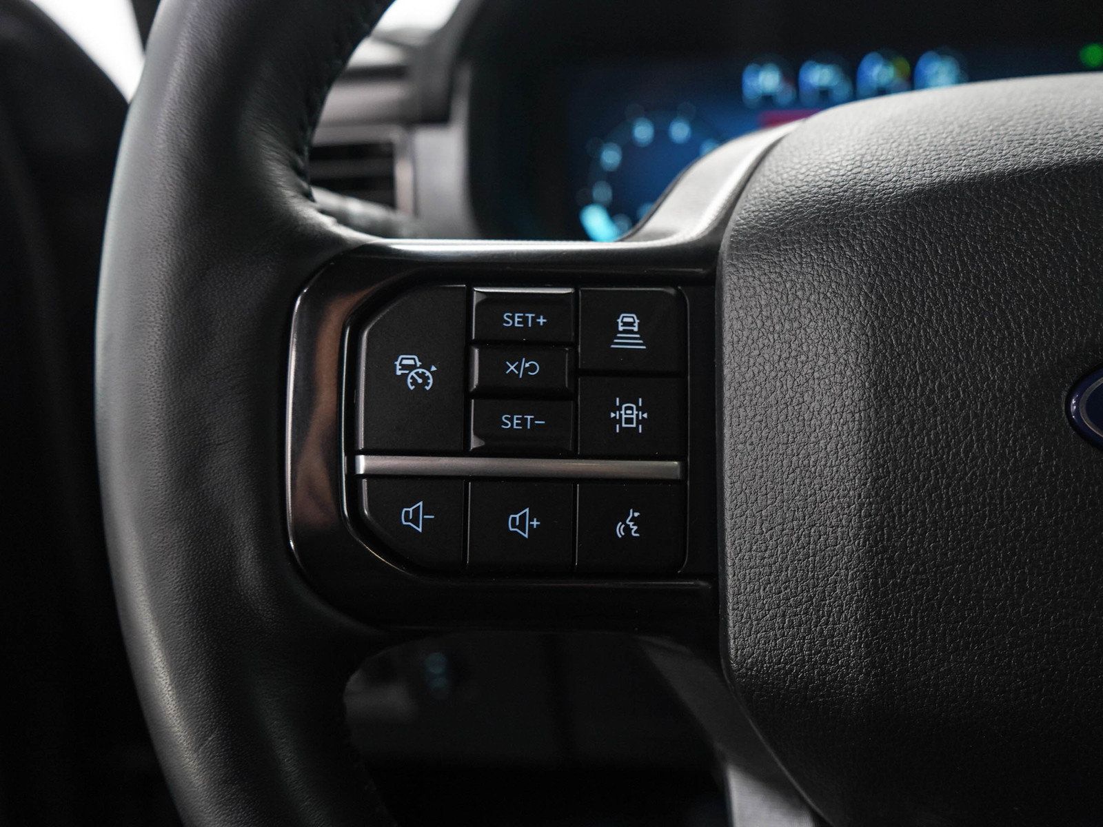 Used 2024 Ford F150 Platinum AWD/4WD image 27