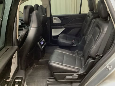 Used 2023 Lincoln Aviator Reserve w/ Equipment Group 201A image 24