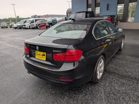 Used 2015 BMW 320i Sedan RWD image 8