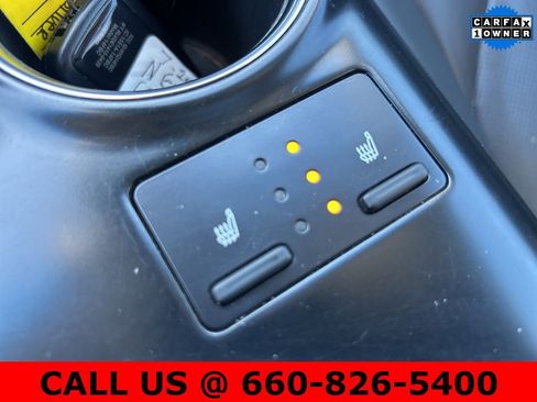 Certified 2020 Toyota Camry XLE image 19