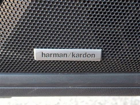 Used 2021 Subaru Outback Limited XT image 26