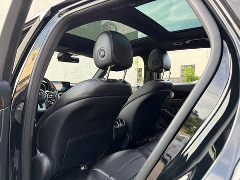 Used 2020 Mercedes-Benz GLC 300 4MATIC image 15