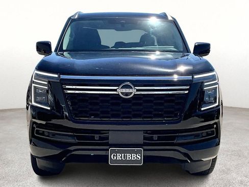 Used 2025 Nissan Armada SV image 6