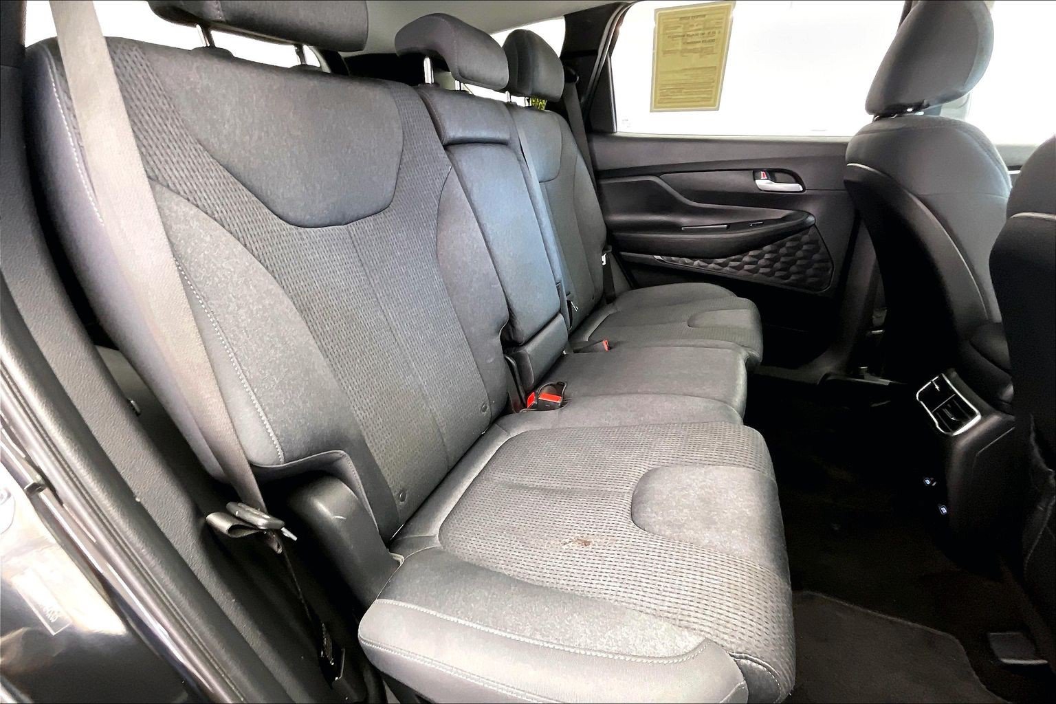 Used 2023 Hyundai Santa Fe SEL FWD image 18