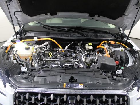 Used 2025 Lincoln Corsair Grand Touring w/ Equipment Group 301A image 7