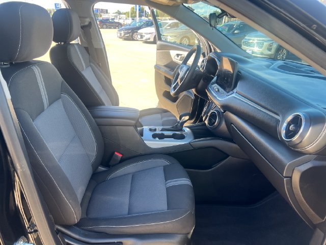 Certified 2025 Chevrolet Blazer LT AWD/4WD image 13