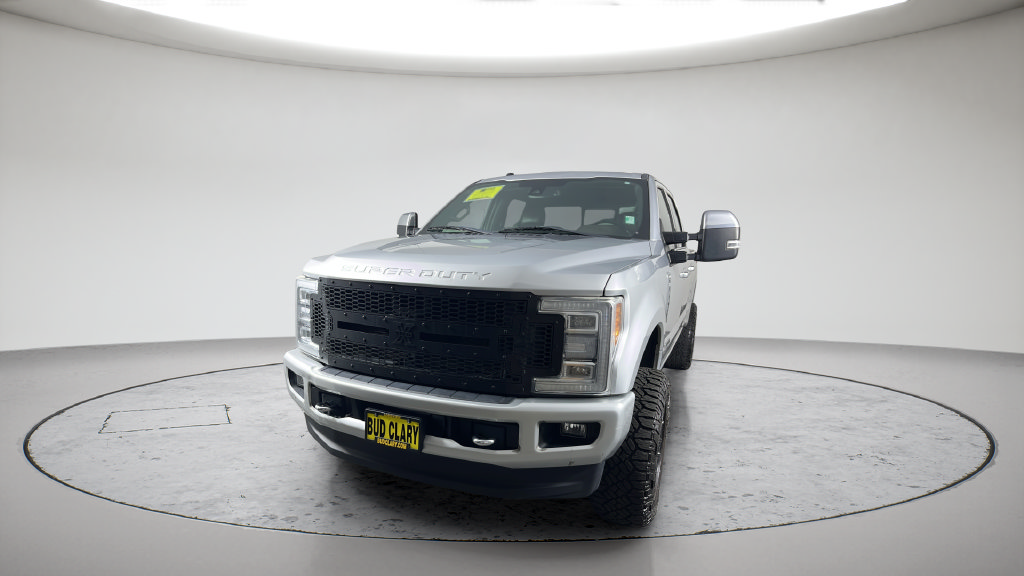 Used 2017 Ford F350 Platinum w/ FX4 4x4 Off Road Package image 2