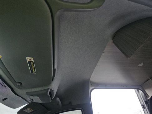 Used 2017 Mercedes-Benz Sprinter 144 Cargo image 12