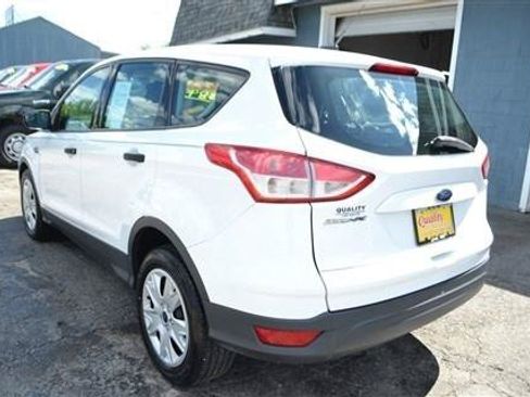 Used 2016 Ford Escape S FWD image 8