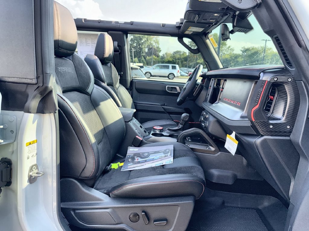 Used 2026 Ford Bronco Raptor AWD/4WD image 28