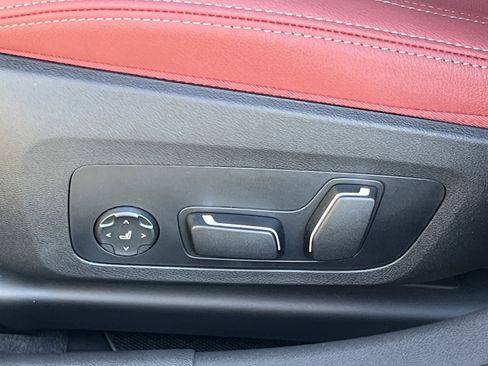 New 2026 BMW 330i Sedan w/ M Sport Package image 20