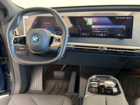 Certified 2024 BMW iX xDrive50 w/ Convenience Package AWD/4WD image 29
