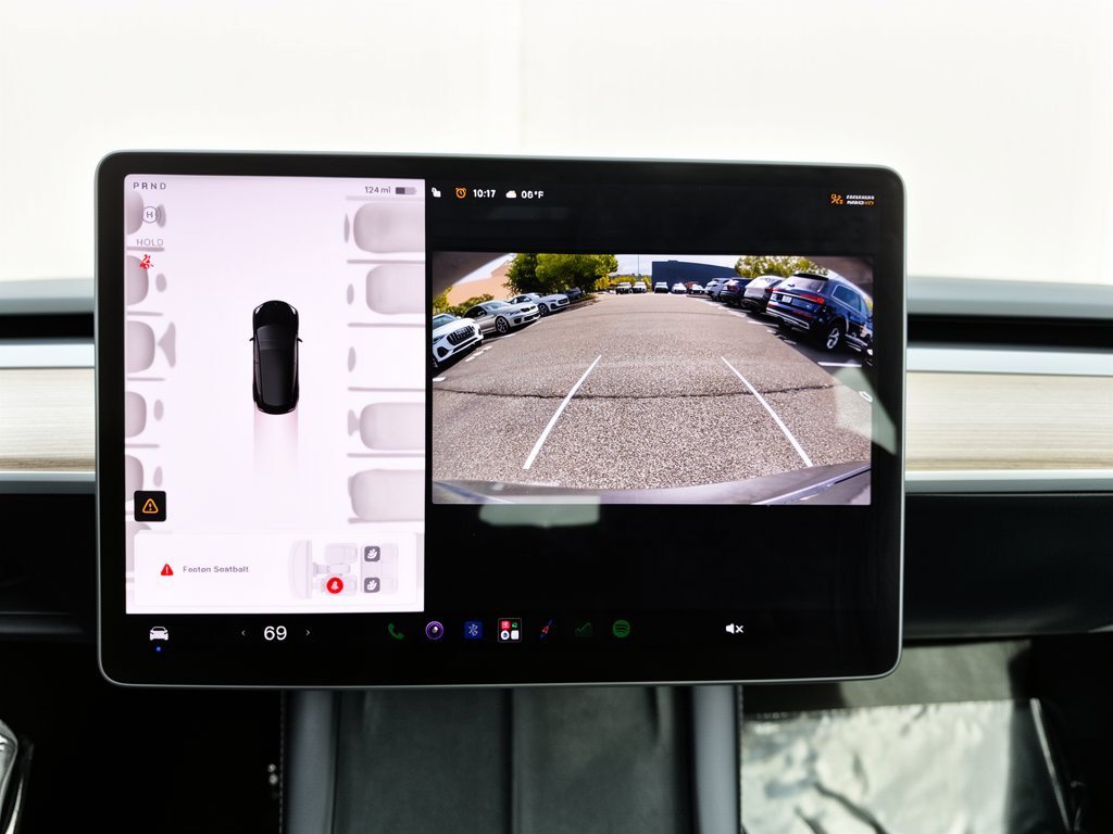Used 2023 Tesla Model 3 Standard Range RWD image 23