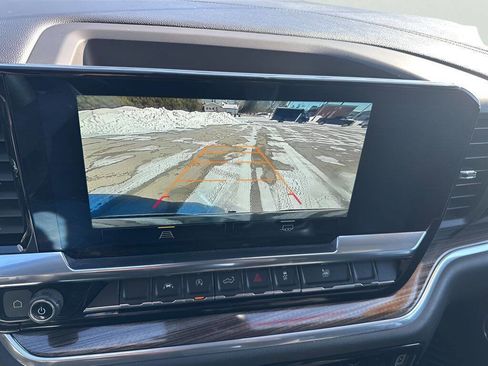 Used 2025 Chevrolet Silverado 1500 LT image 28