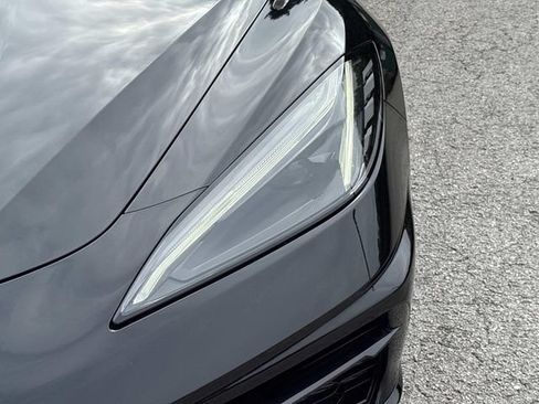 Used 2023 Chevrolet Corvette Stingray Coupe w/ Z51 Performance Package RWD image 10