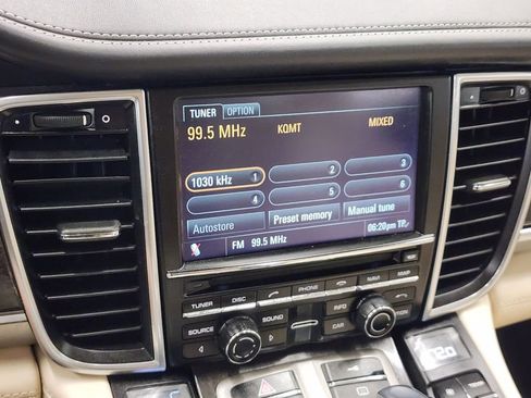 Used 2012 Porsche Panamera Turbo S image 24