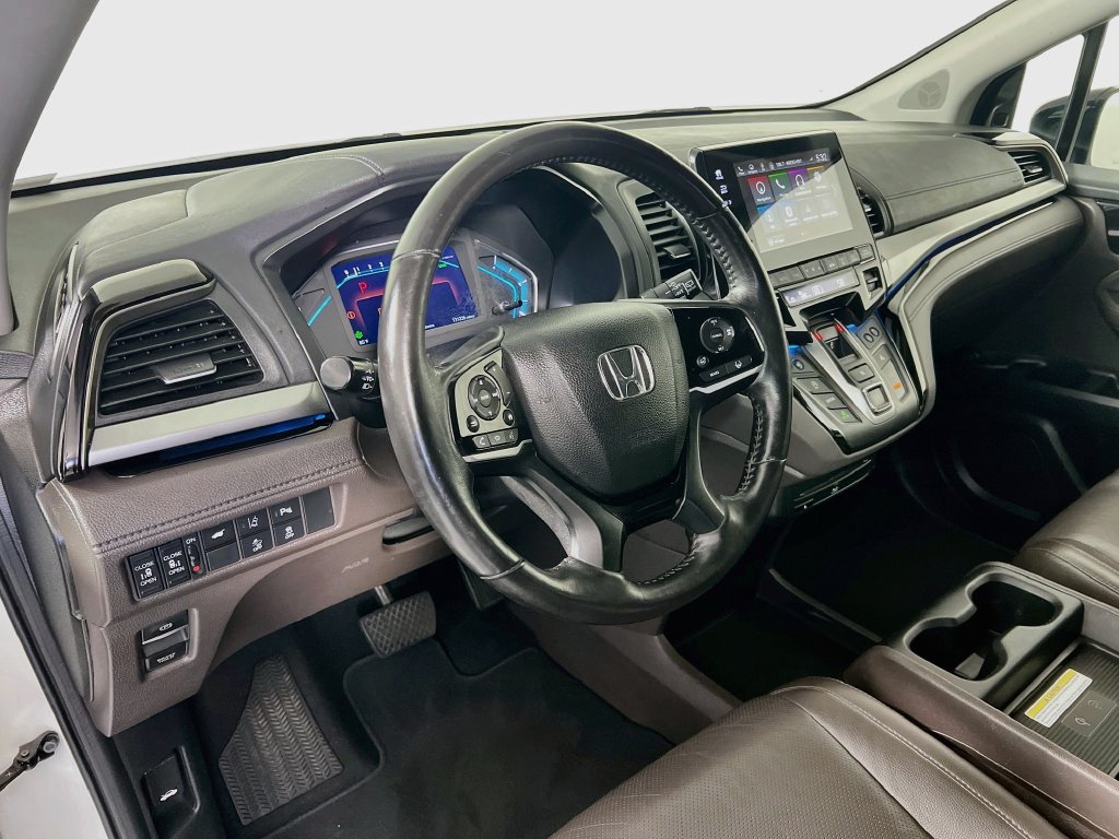 Used 2018 Honda Odyssey Elite image 9
