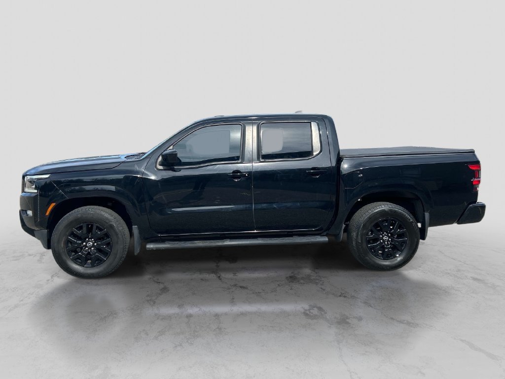 Certified 2023 Nissan Frontier SV w/ Midnight Edition Package AWD/4WD image 2