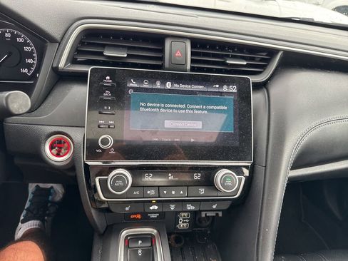 Used 2022 Honda Insight Touring image 19