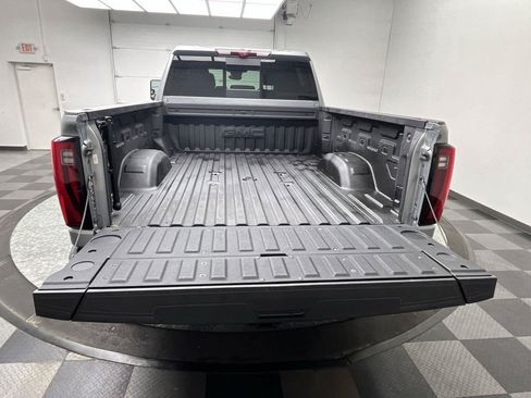 Certified 2025 GMC Sierra 2500 Denali w/ Denali Reserve Package AWD/4WD image 36