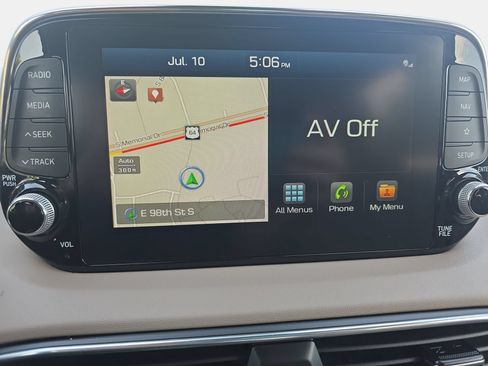 Used 2020 Hyundai Santa Fe Limited FWD image 21
