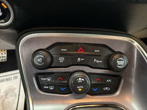 Used 2016 Dodge Challenger R/T Plus RWD image 23