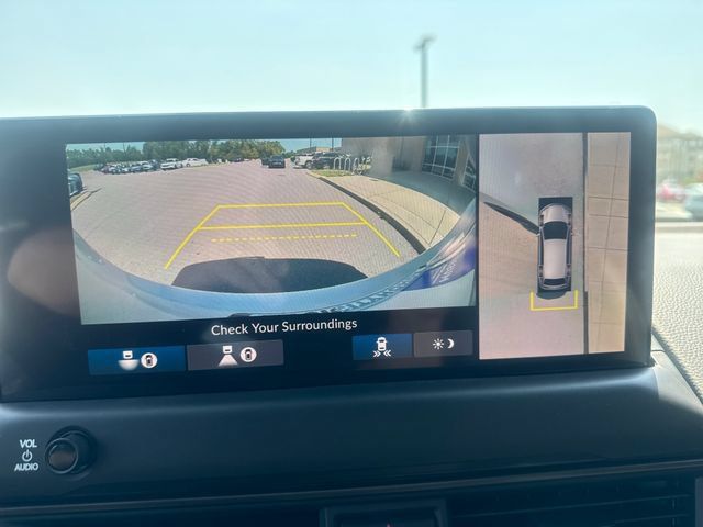 New 2026 Honda Pilot TrailSport image 17
