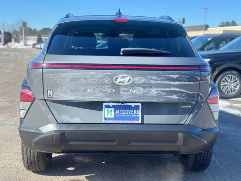 Certified 2025 Hyundai Kona SEL image 7